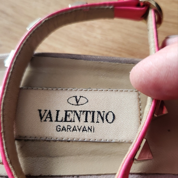 Valentino Garavani sandals size 36 - Picture 4 of 5